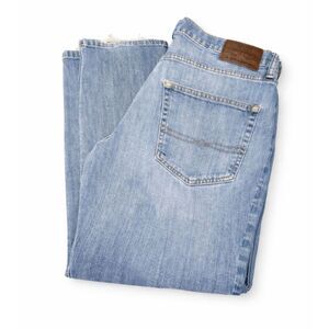 Lucky Brand 223 Men's Straight Denim Jeans 31x30  Medium Wash Distressed Rugged